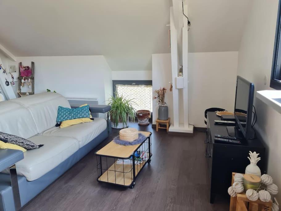 Appartement De La Laiterie Avec Petit Jardin. Eysus Esterno foto